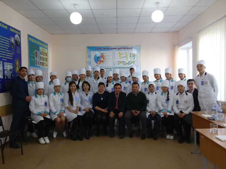 On September 30, 2016 in KGKP "Medical College of the City of Zhezkazgan" in the conference hall of Nurotan party there has taken place the festive action devoted to the Teachers' Day.